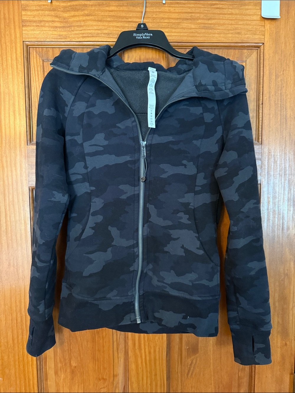 lululemon athletica Women's Black & Gray Camo Zip Hoodie